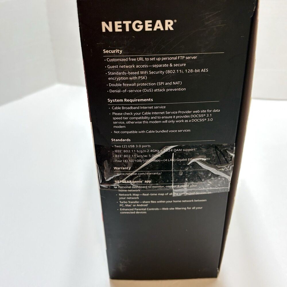 NETGEAR C7800-200NAS Wireless Router - Picture 3 of 16
